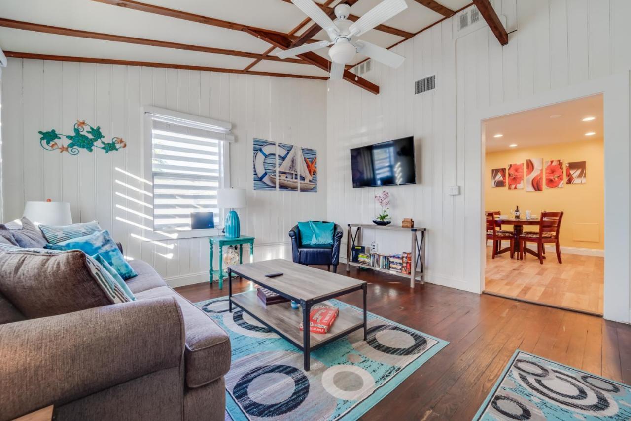 Beach Chairs, Good Kitchen, Strong Wifi On 14Th Ave Fort Lauderdale Exterior photo